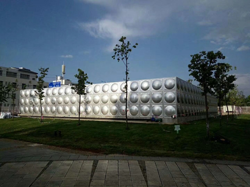 矩形不锈钢水箱